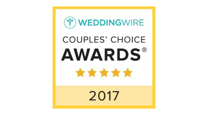 Rabbi Silverman Receives WeddingWire’s 2017 Couples Choice Award