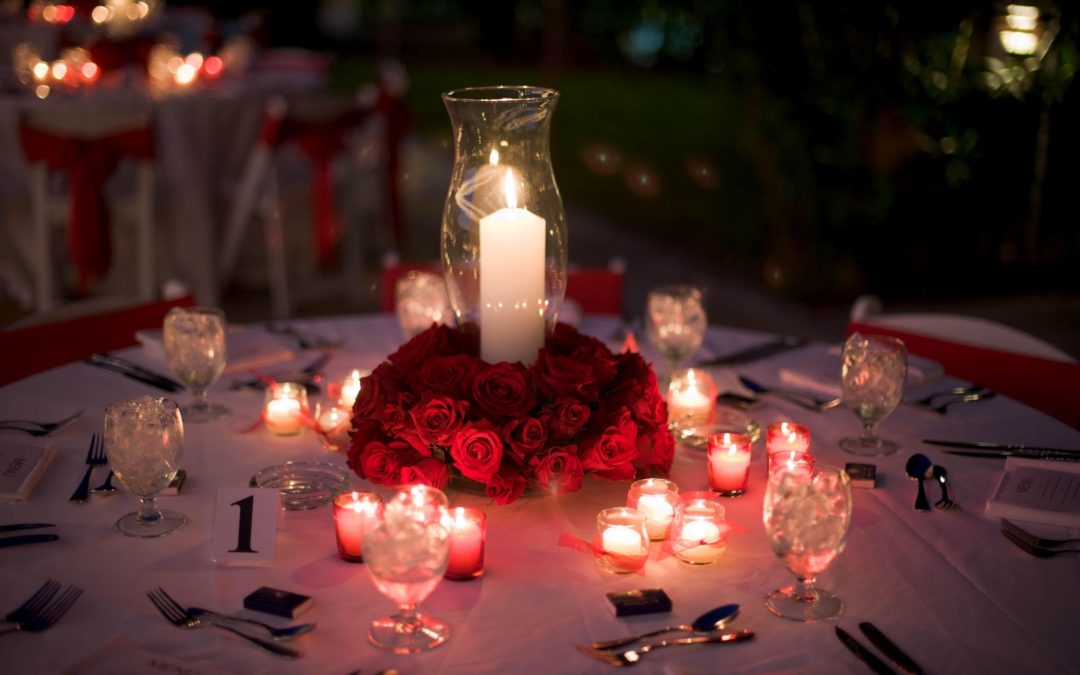 Great Ways to Incorporate Valentine’s Day Into Your Wedding